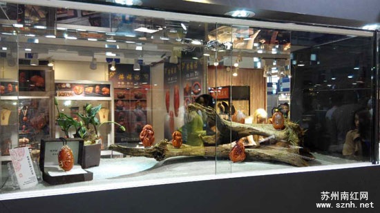 南红专业委员会上海国际珠宝首饰展 南红玛瑙正式开展