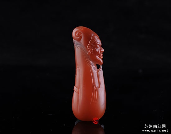 南红玛瑙人物雕刻作品