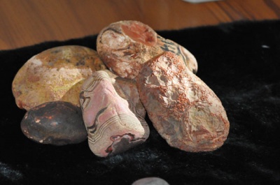 南红玛瑙原石风化料欣赏