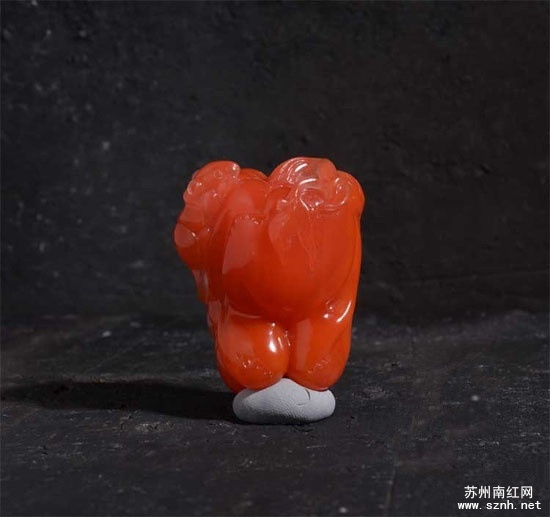 辣椒主题南红玛瑙雕件寓意有哪些？