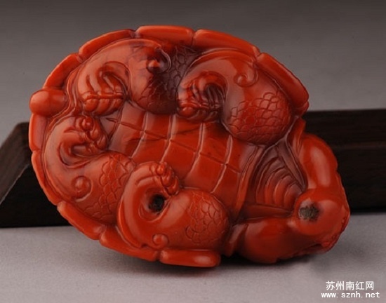 龙龟题材南红玛瑙雕件的寓意