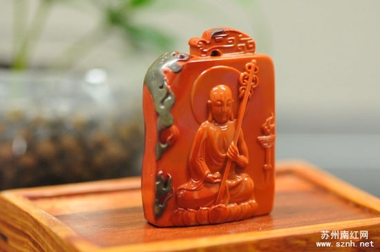 地藏王菩萨南红主题雕件文化解读